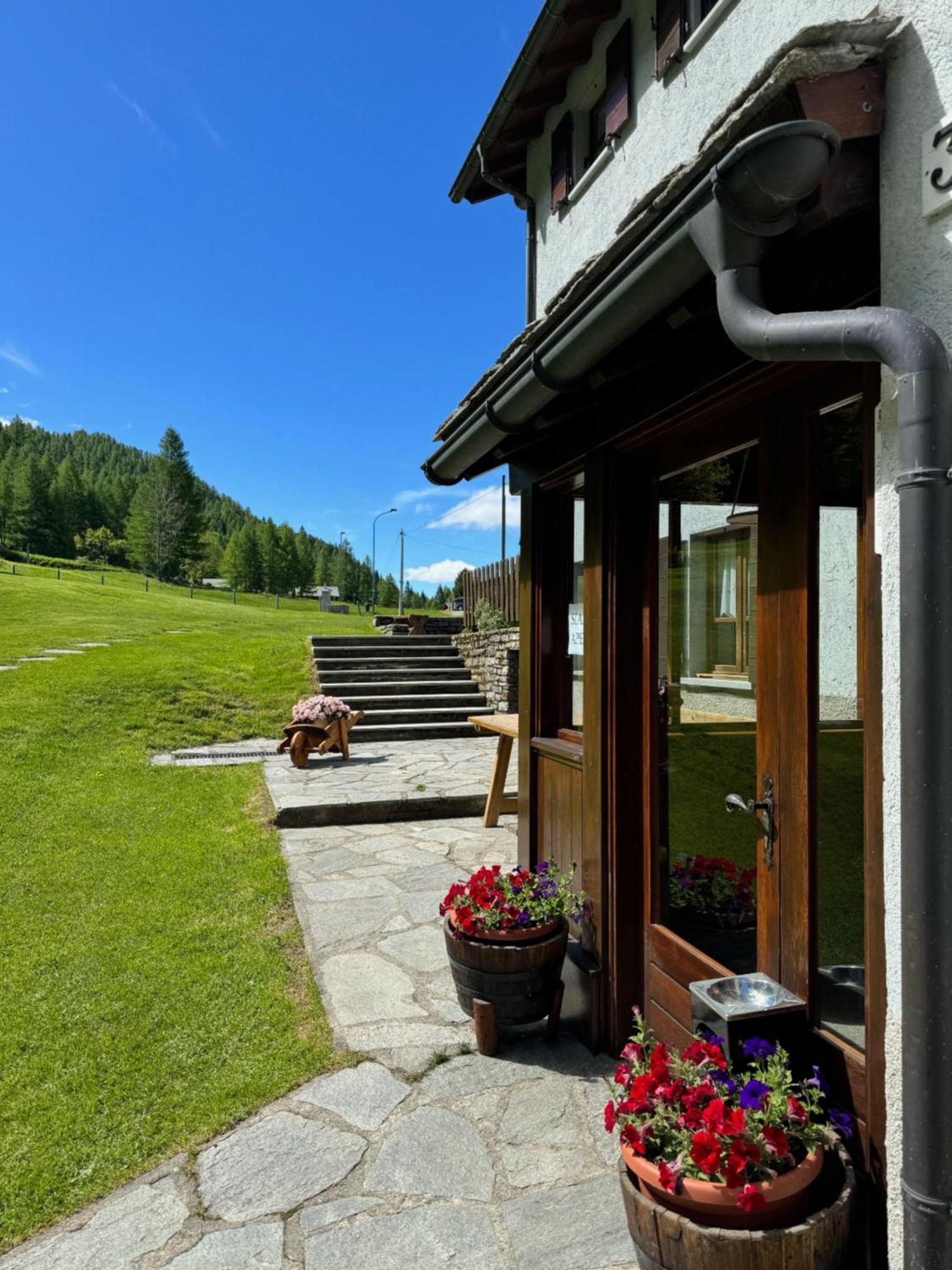 Hotel Miramonti Campodolcino Buitenkant foto